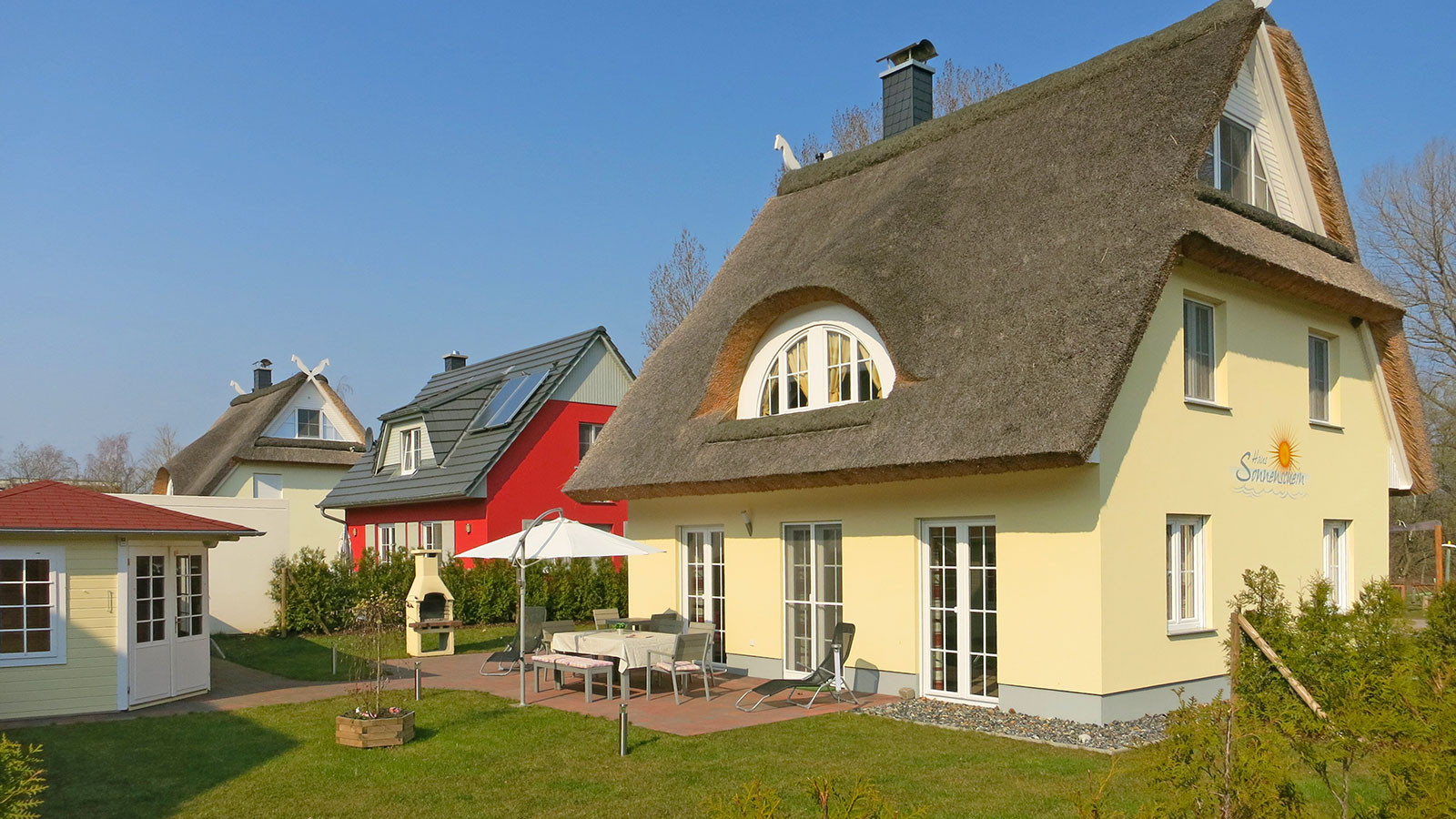 Haus Sonnenschein
 Ferienhaus Sonnenschein