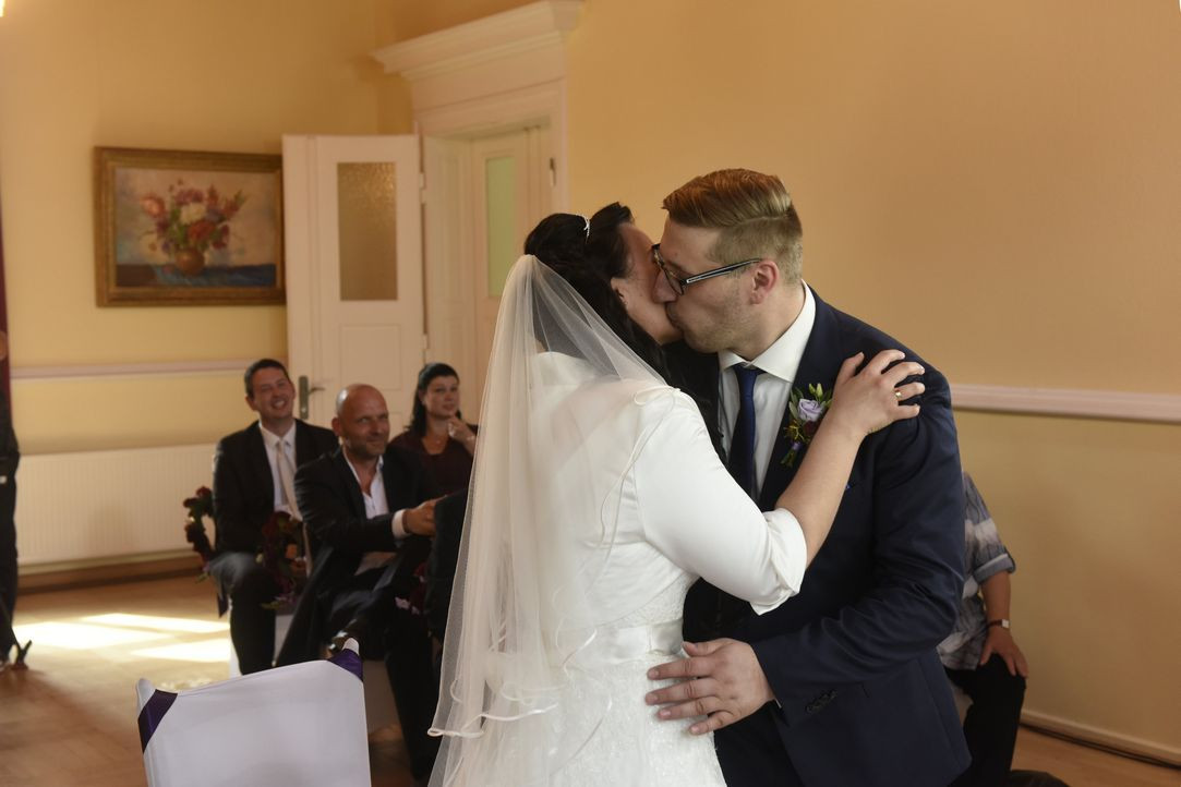 Hochzeit Auf Den Ersten Blick Rico
 Hochzeit auf den ersten Blick Die schönsten Bilder aus