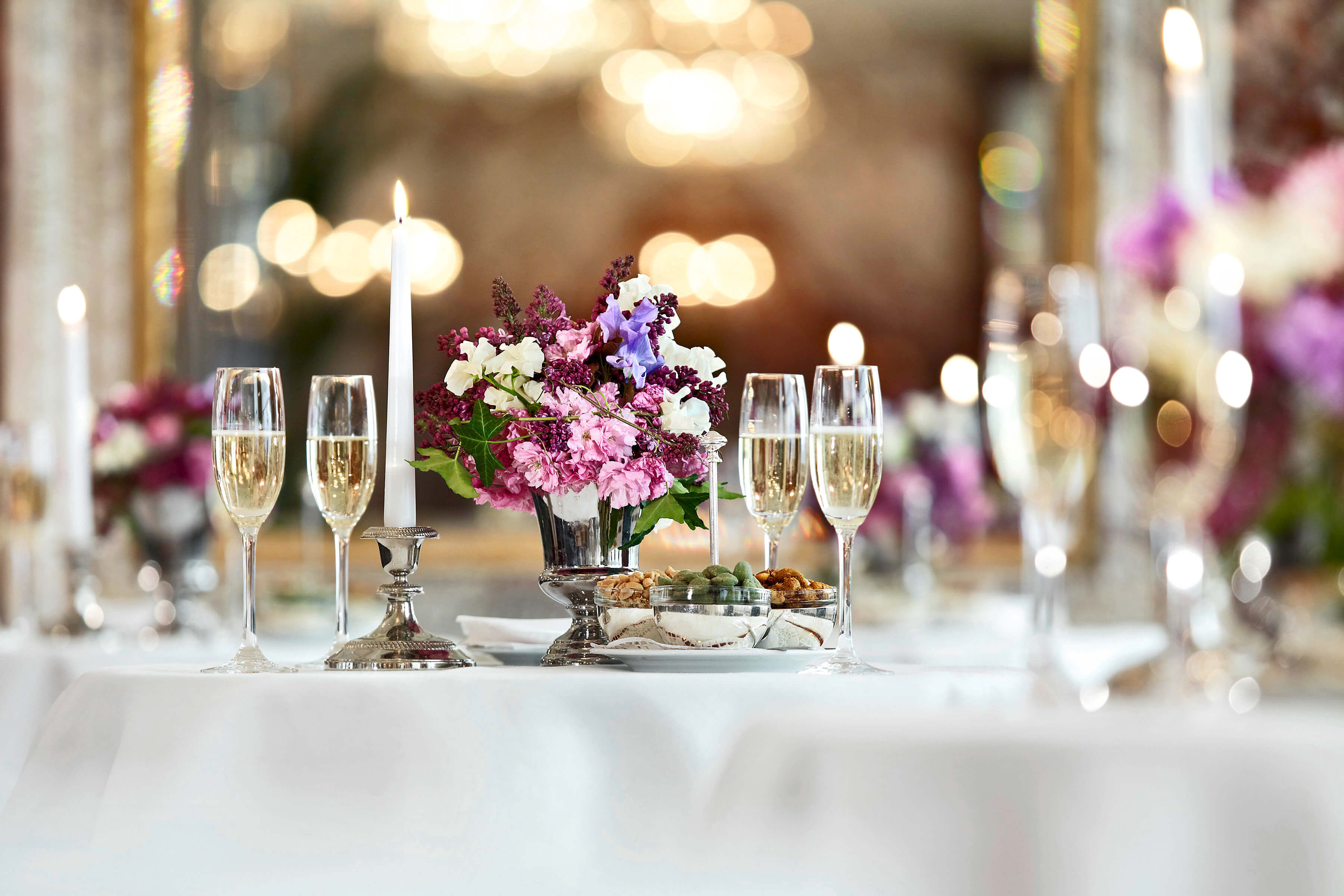 Hochzeit Bild
 Hochzeiten im Hotel Sacher Wien