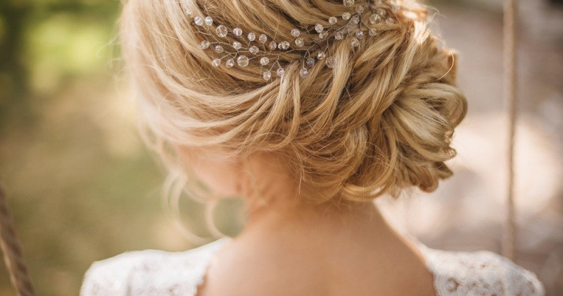 Hochzeit Frisuren 2019
 Brautfrisuren 2019 Frisuren Trends für Hochzeit