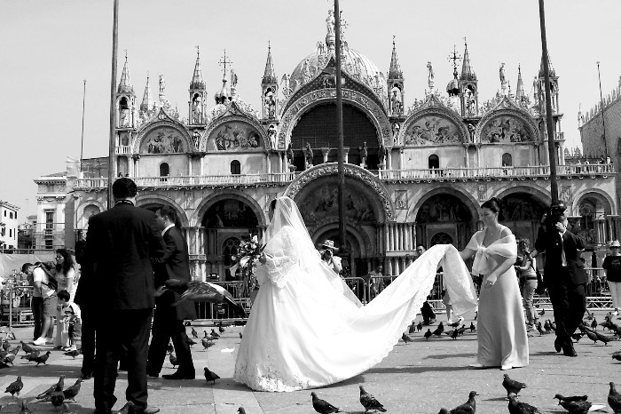 Hochzeit In Venedig
 Venedig bennewitz frauengeschichte