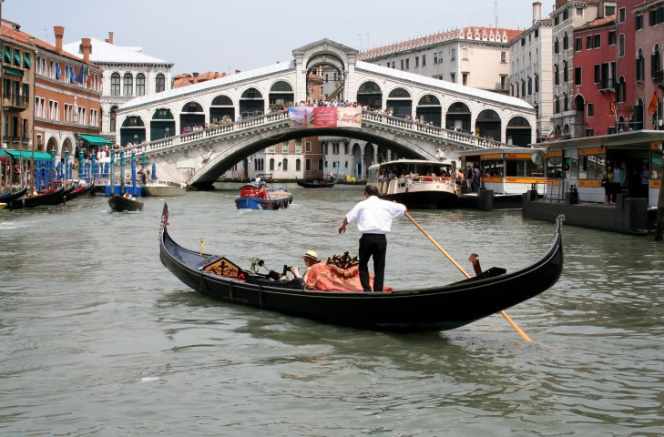 Hochzeit In Venedig
 Hochzeit in Venedig Heiraten wie George Clooney
