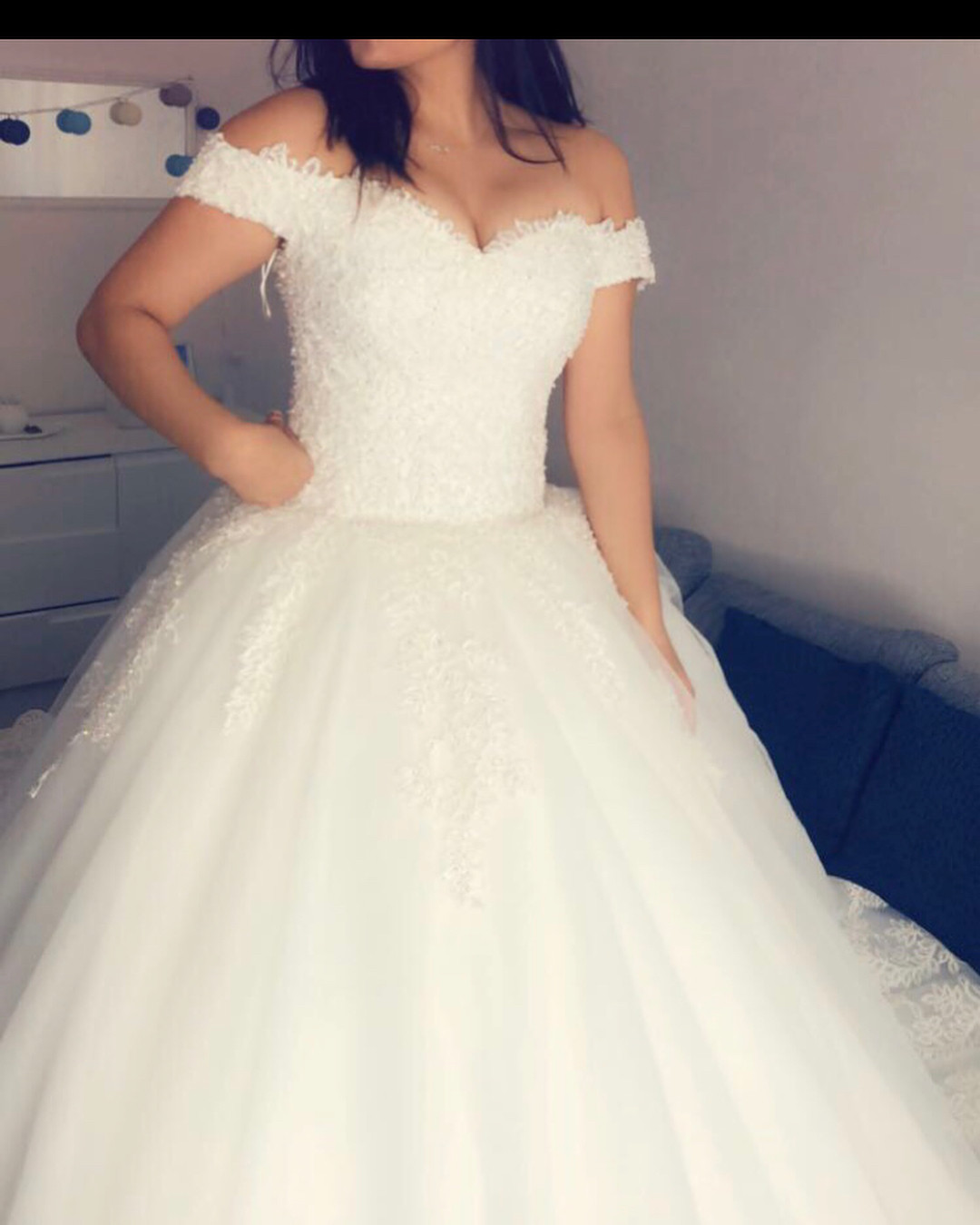 Hochzeitskleid Günstig
 Designer weiße Brautkleider Mit Spitze A Linie