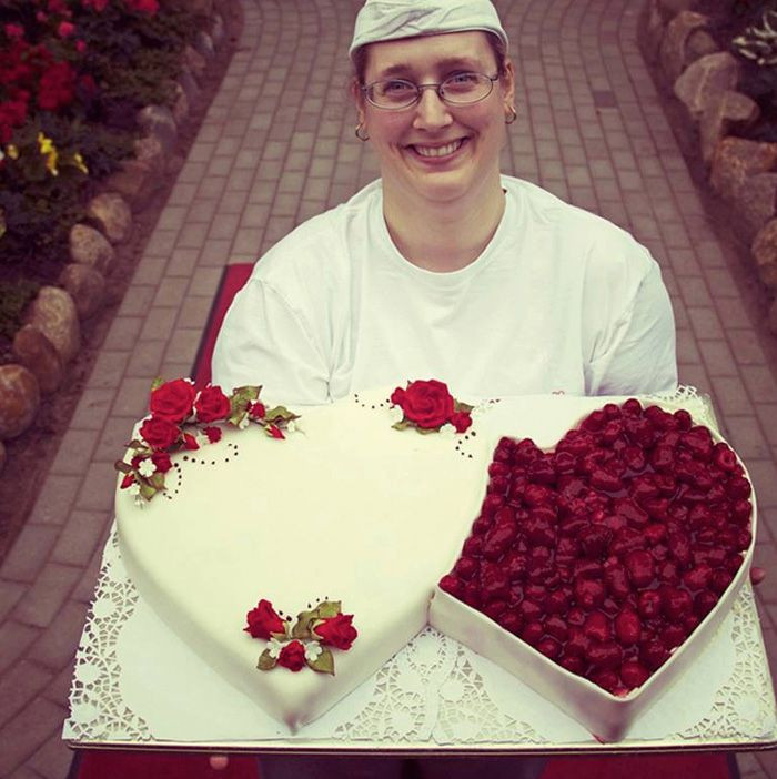 Hochzeitstorte Doppelherz
 Pin von Steffi auf Hochzeitstorte