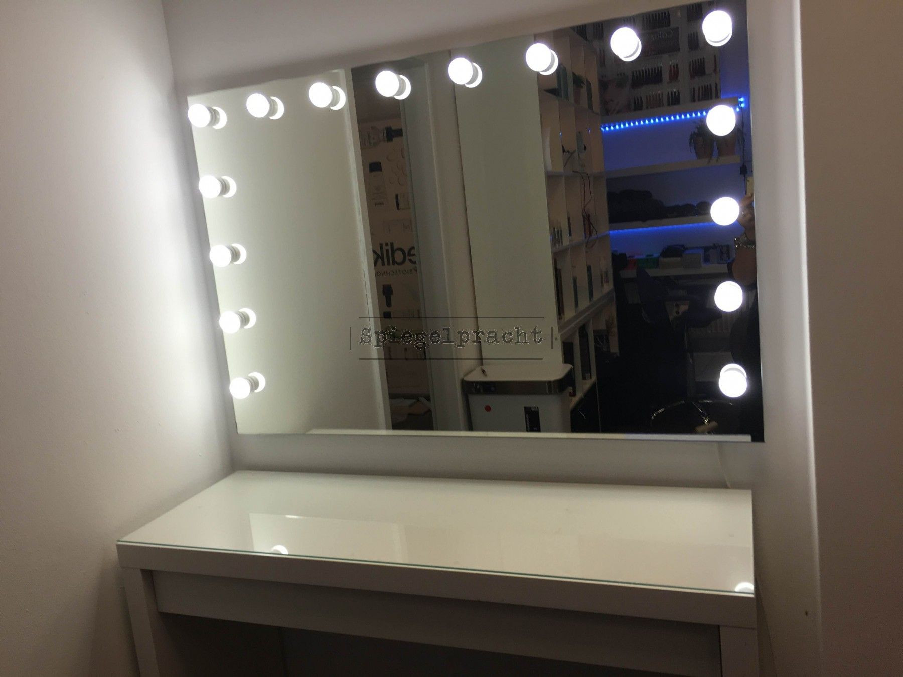 Hollywood Spiegel Diy
 Make up Theater Visagie spiegel Hollywood H01