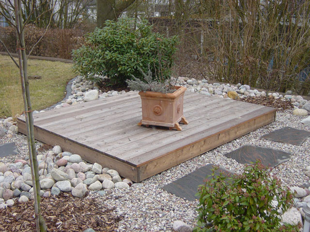 Holz Im Garten
 Holzterrassen Sichtschutz und Verschiedenes