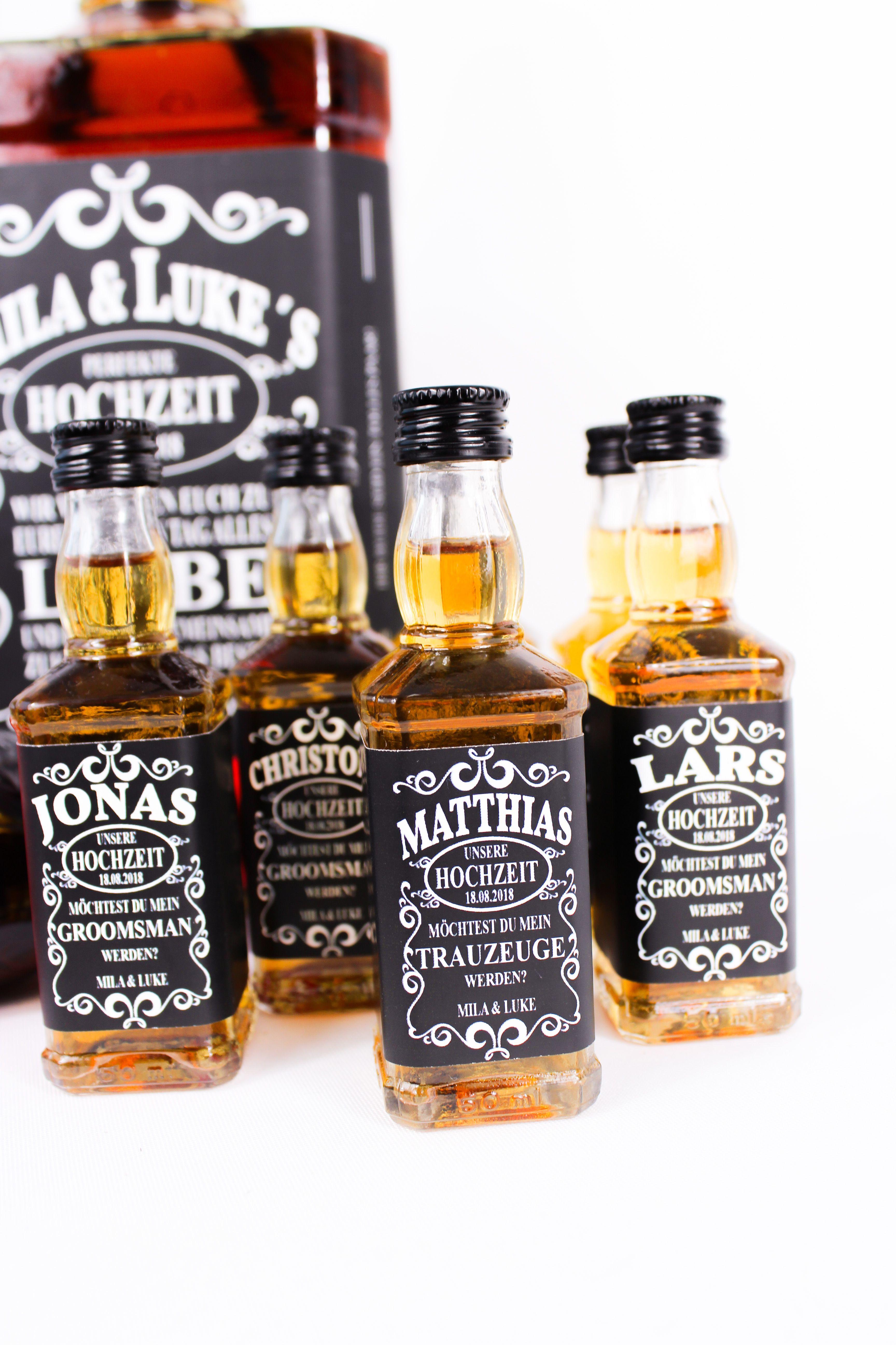 Jack Daniels Geschenke
 Kleine Jack Daniels Etiketten für Trauzeugen und Groomsman