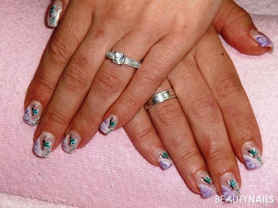 Jolifin Nageldesign
 Schmetterlinge im Anflug Nageldesign