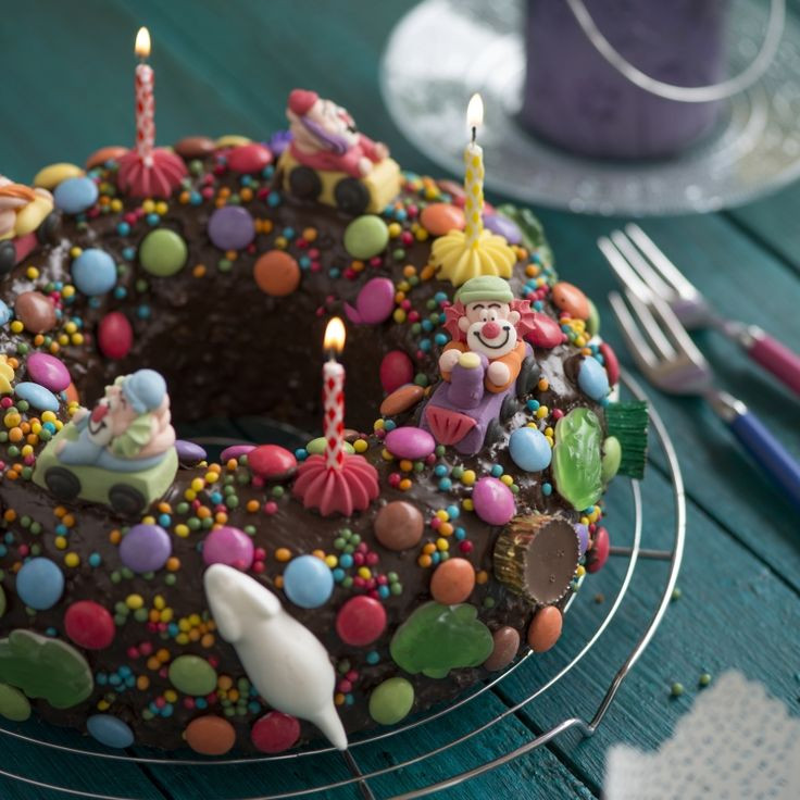 Kinder Geburtstagskuchen
 Die besten 25 Kindergeburtstagskuchen Ideen auf Pinterest