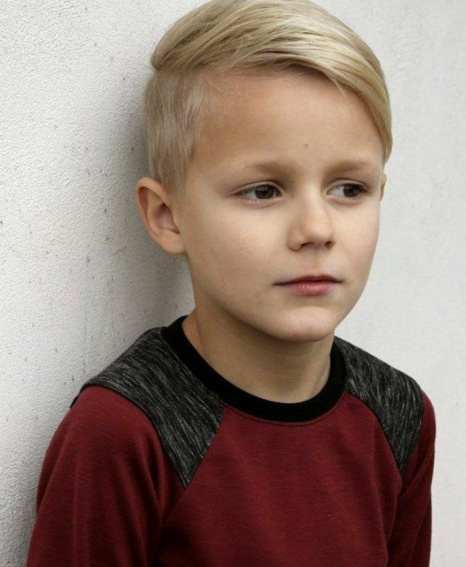 Kinder Jungs Frisuren
 Die besten 25 Kinderfrisuren jungen Ideen auf Pinterest