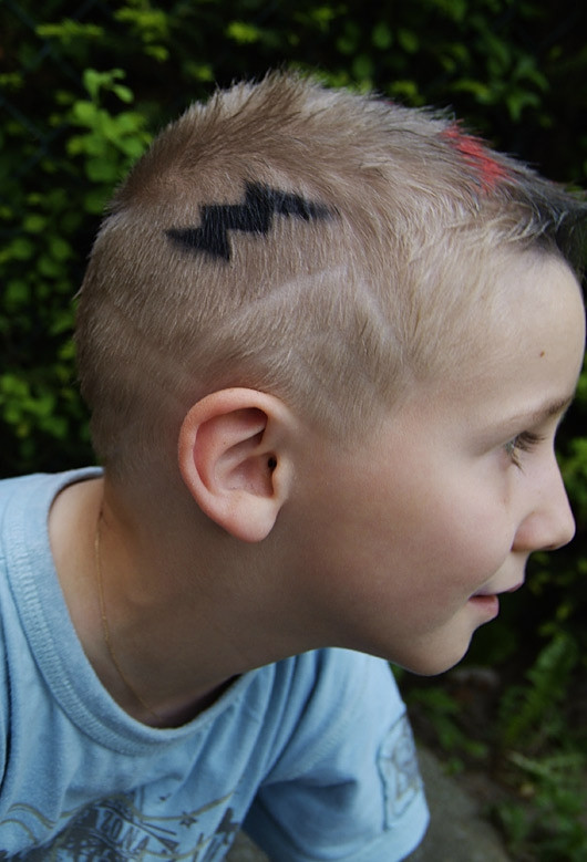 Kleinkinder Frisuren Jungs
 Fotos Jungen Frisuren Frisuren im Frisurenkatalog