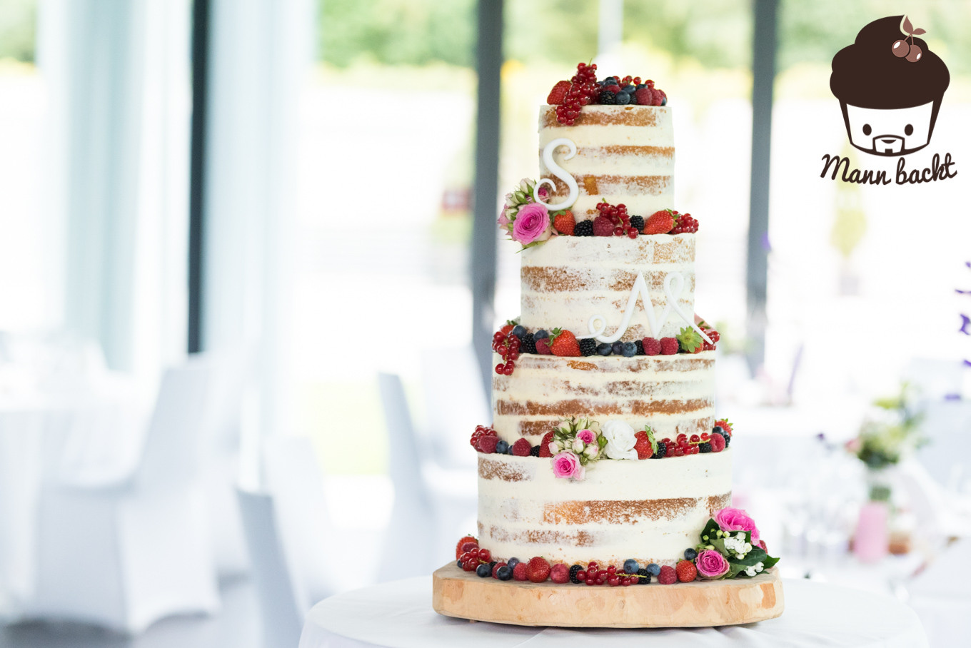 Kosten Hochzeit 100 Personen
 Portionen und Größen von Hochzeitstorten richtig wählen