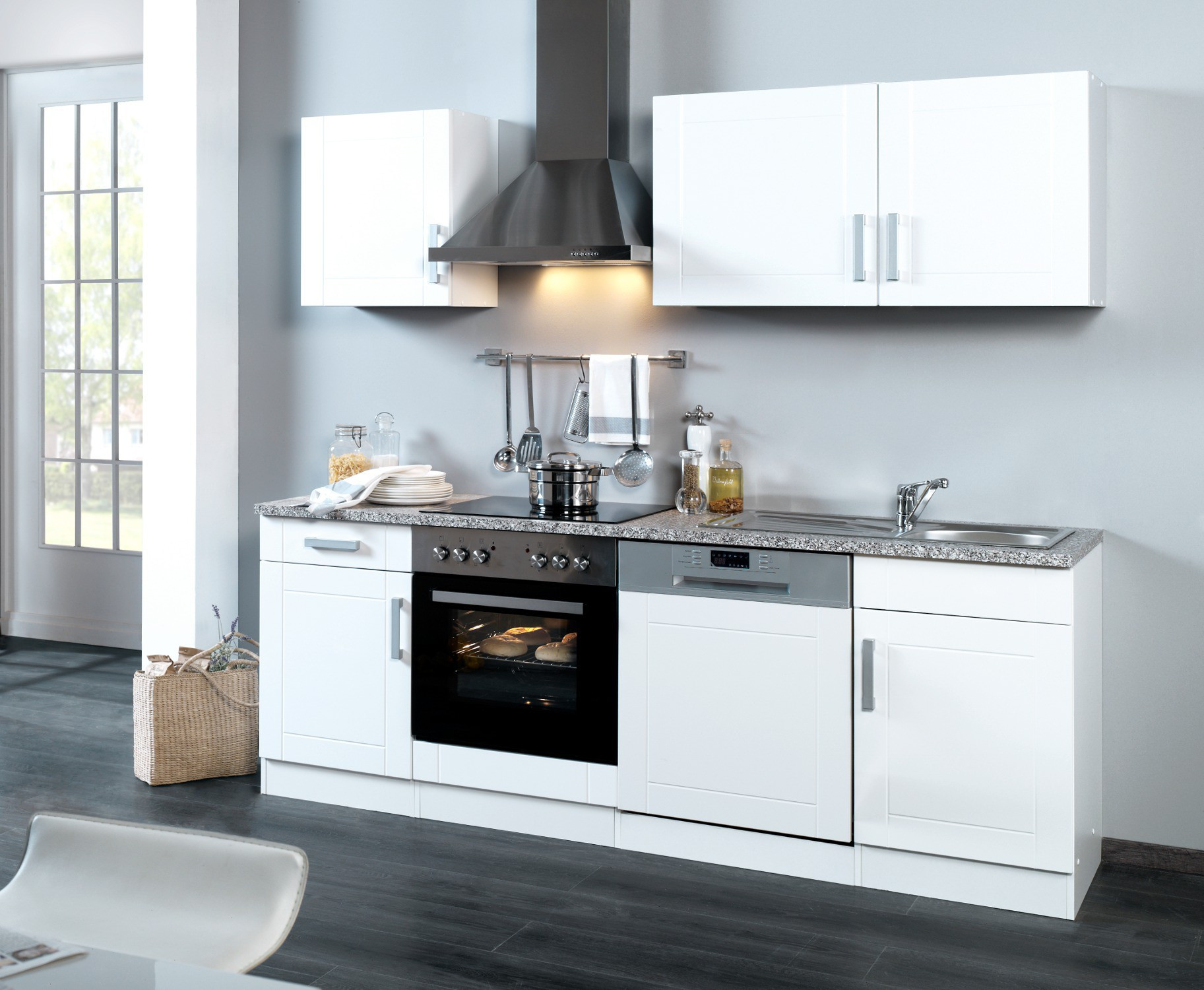 Küche Mit Geräten
 Küchenzeile VAREL Küche mit E Geräten Breite 220 cm