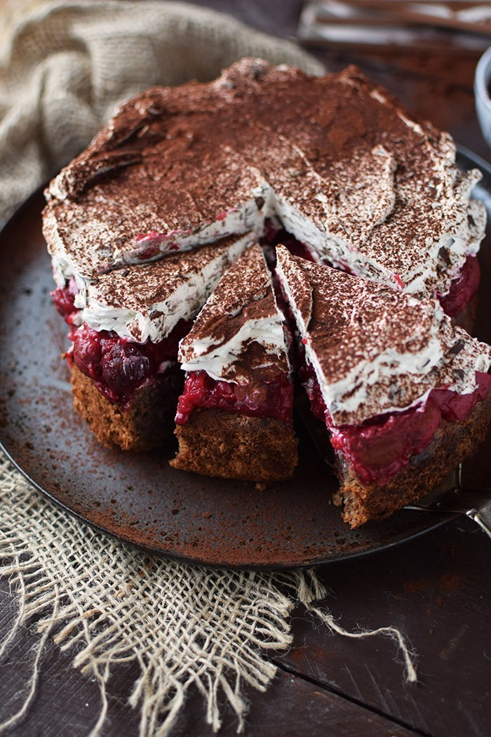 Kuchen Bilder
 Haselnuss Kirsch Kuchen ein Familienklassiker