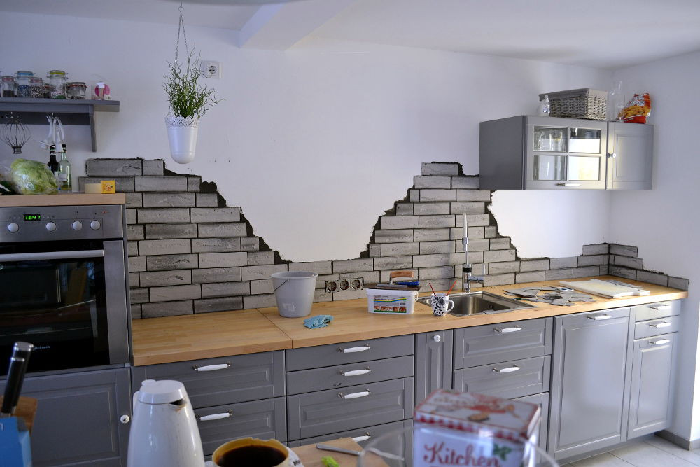 Küchenzeile Diy
 Küchenrückwand gestalten – DIY mit Flachverblendern