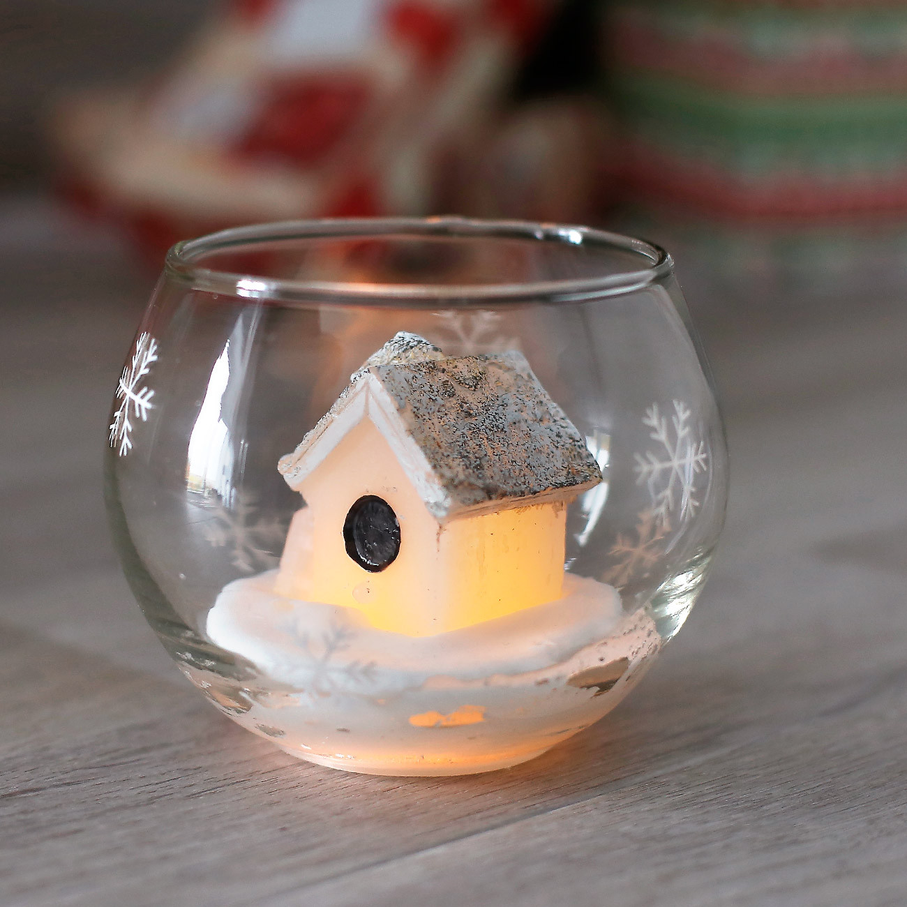 Led Geschenke
 Wachs Winterhaus im Glas mit LED