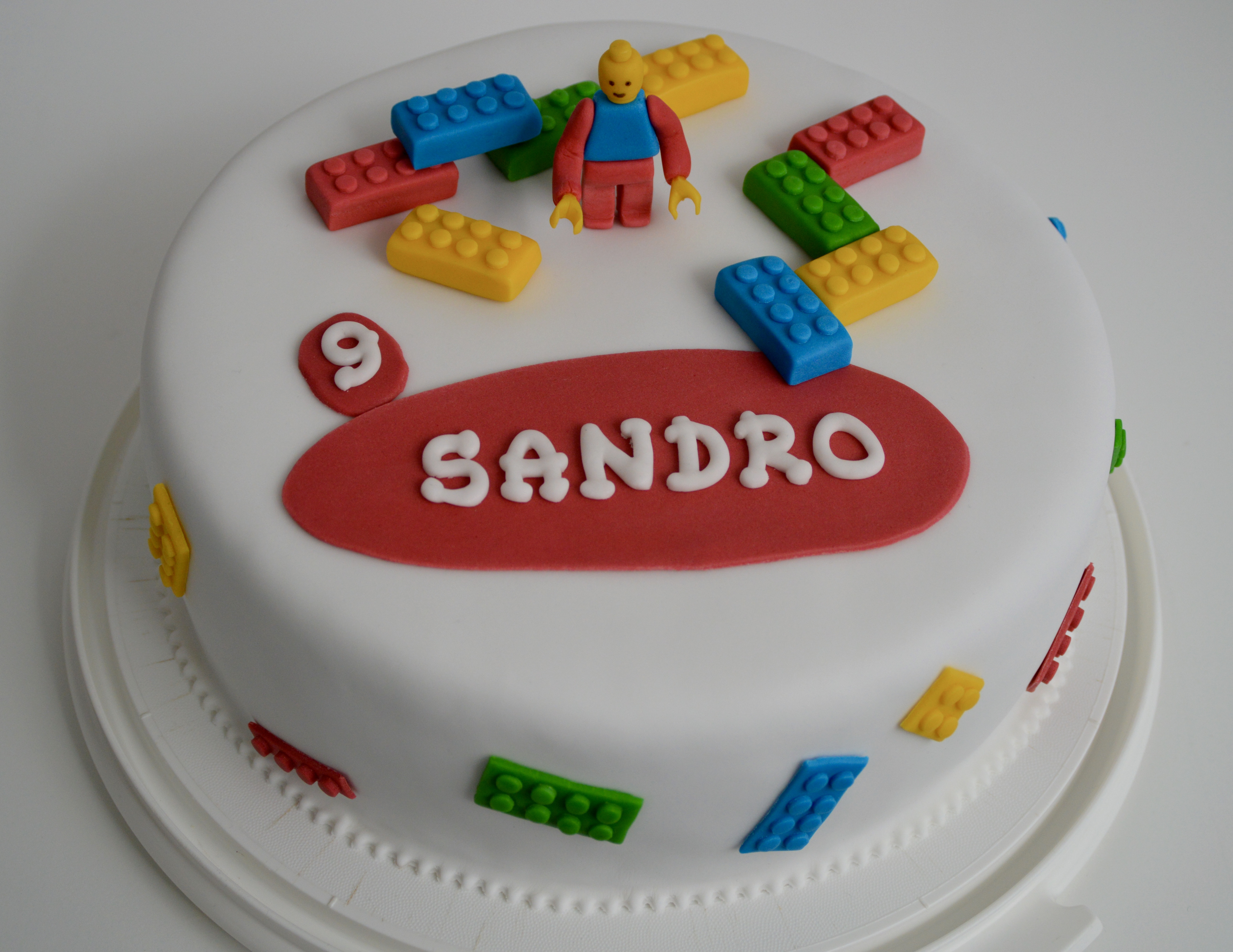 Lego Geburtstagstorte
 Lego Torte – Zuckerkuss