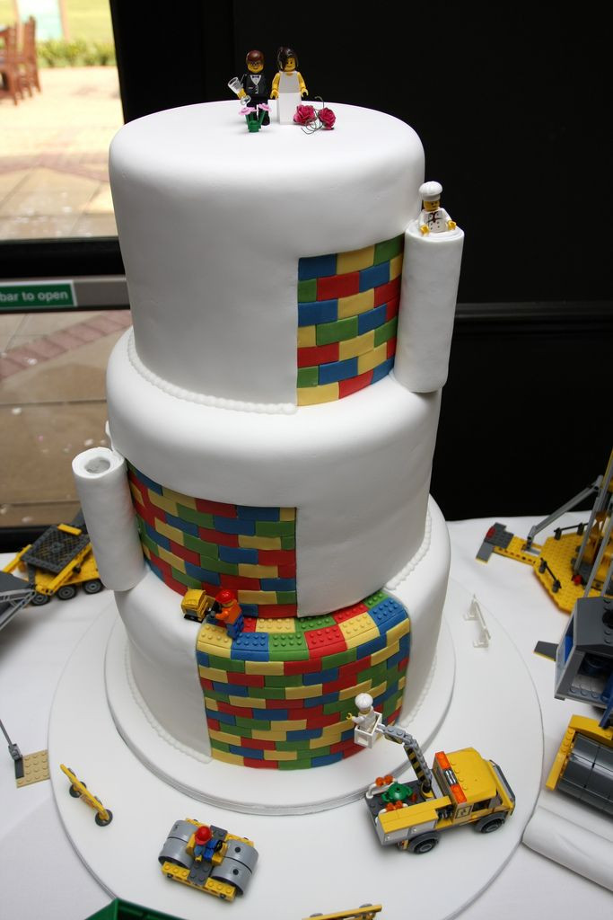 Lego Hochzeitstorte
 Die 25 besten Hochzeitstorte lego Ideen auf Pinterest