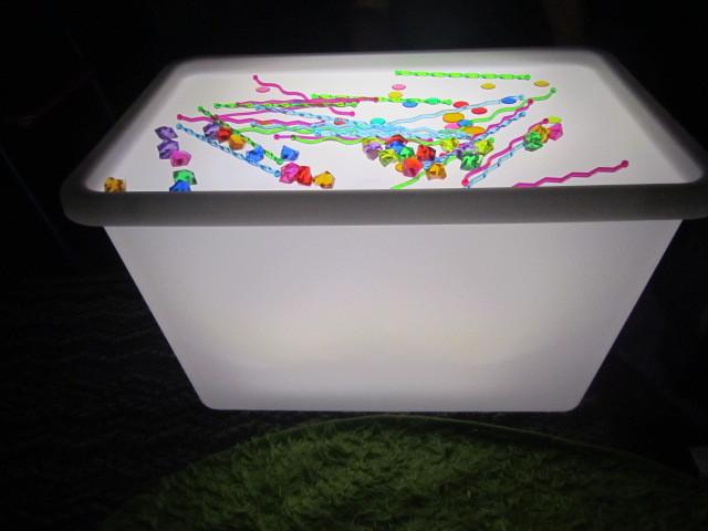 Lightbox Diy Ikea
 The Perfect DIY "container" light box