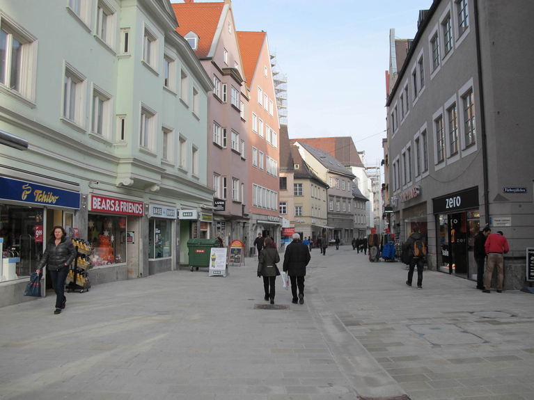 Maniküre Augsburg Innenstadt
 Was wird aus der Augsburger Innenstadt Augsburg B4B