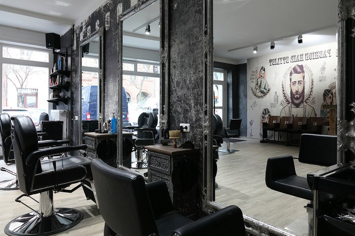 Maniküre Berlin Prenzlauer Berg
 Swag Hair Studio