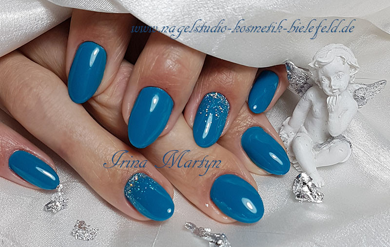 Maniküre Bielefeld
 Galerie Naildesign Nagelstudio Bielefeld Wimpernverlängerung