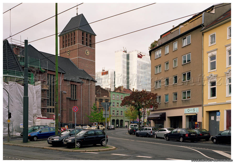 Maniküre Düsseldorf Bilk
 Bilderbuch Düsseldorf St Martin 2