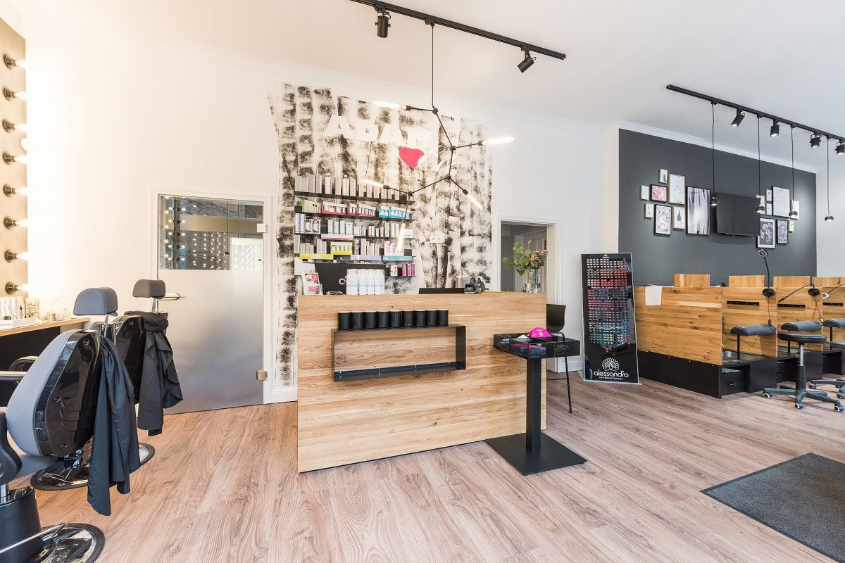 Maniküre Eimsbüttel
 Innenstadt Beautylounge in der Hamburger City