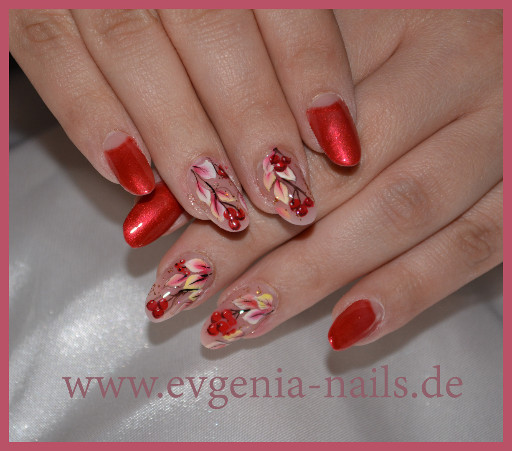 Maniküre Essen
 Nagelstudio Essen Profi Nail Design in Essen Maniküre