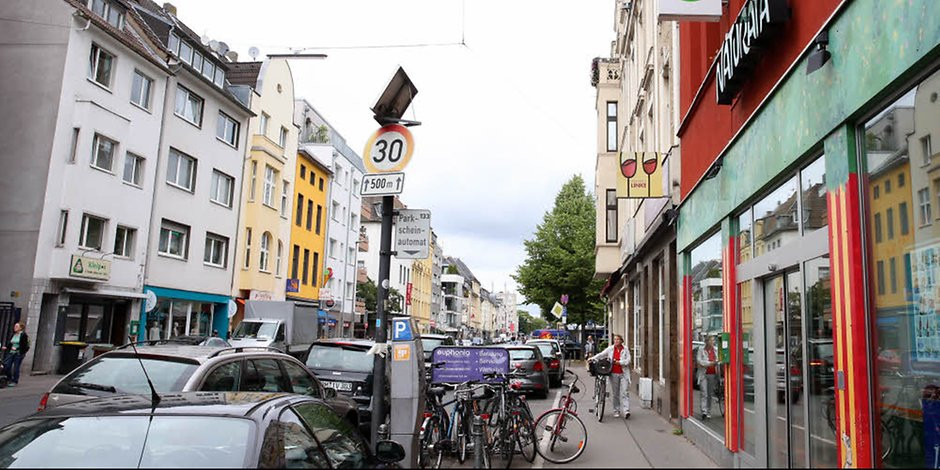 Maniküre Köln Sülz
 Köln Sülz Berrenrather Straße soll zur Flaniermeile