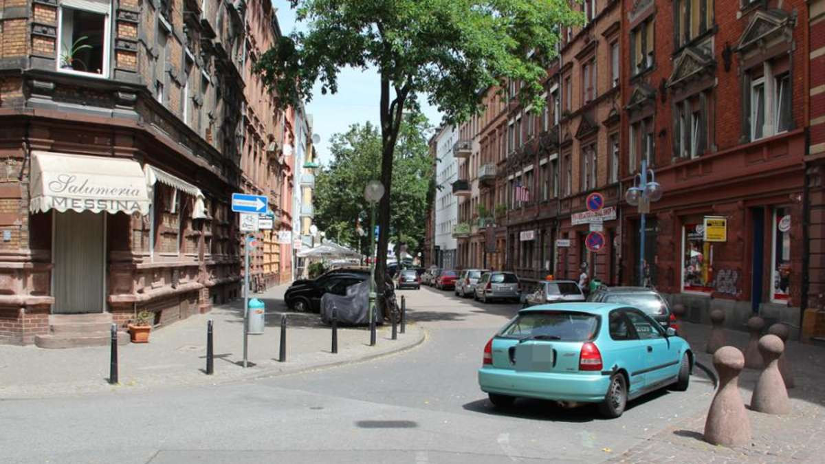 Maniküre Mannheim Innenstadt
 Mannheim Innenstadt Mehrere Körperverletzungen
