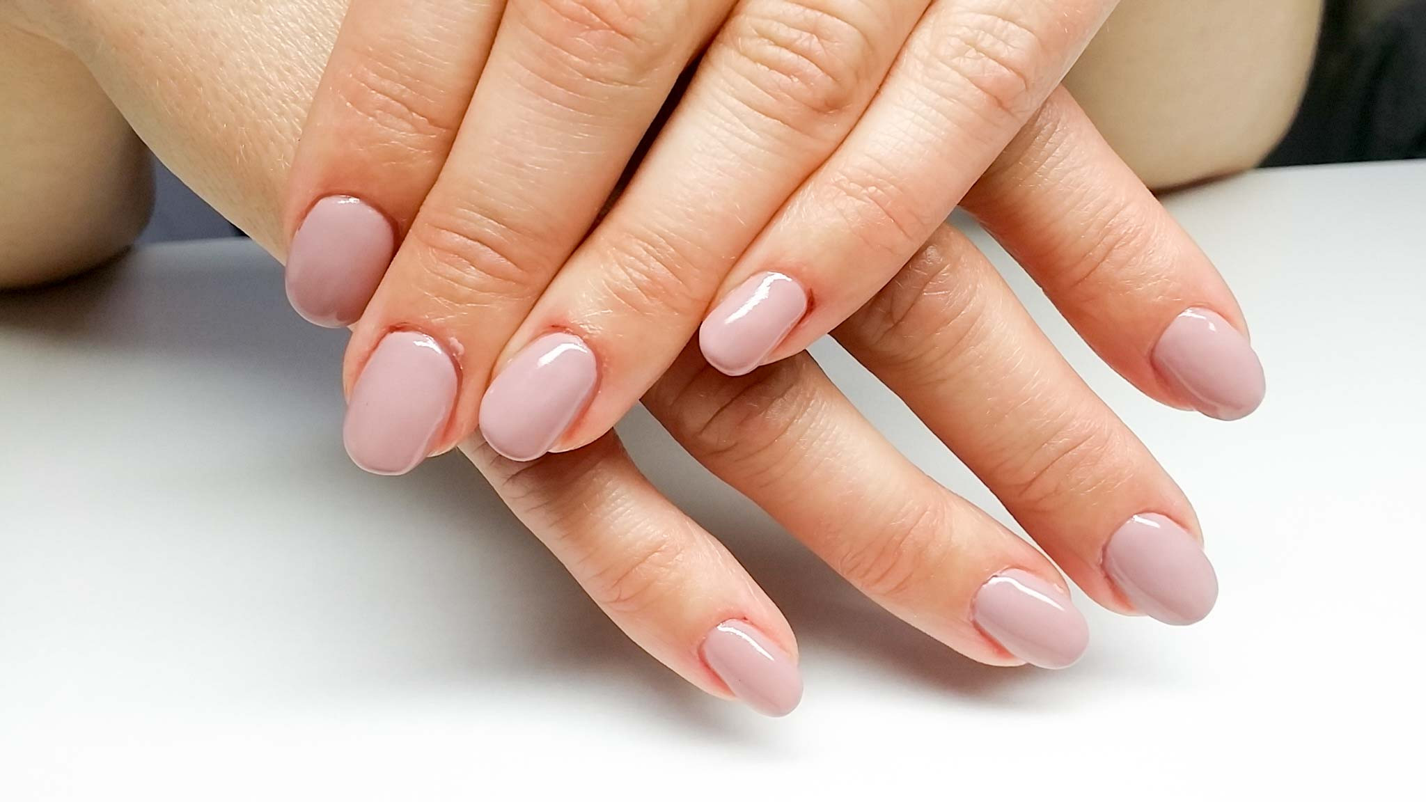 Maniküre Natürlich
 ST Nails Nagelstudio I Maniküre Nageldesign Paraffinbad