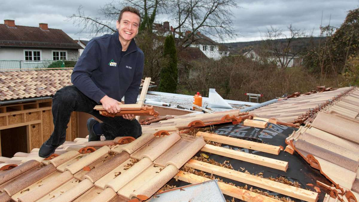 Meistertitel Handwerk
 Tim Batz aus Kaufungen hat mit 22 Jahren schon zwei