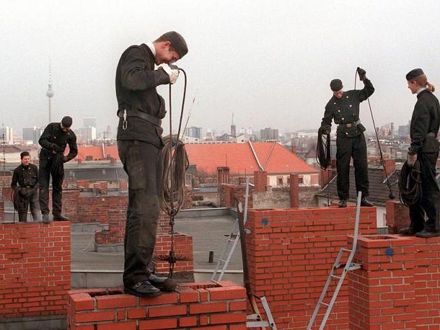 Meistertitel Handwerk
 Arbeit Vollzeit Weiterbildung ist für Meister Bafög kein