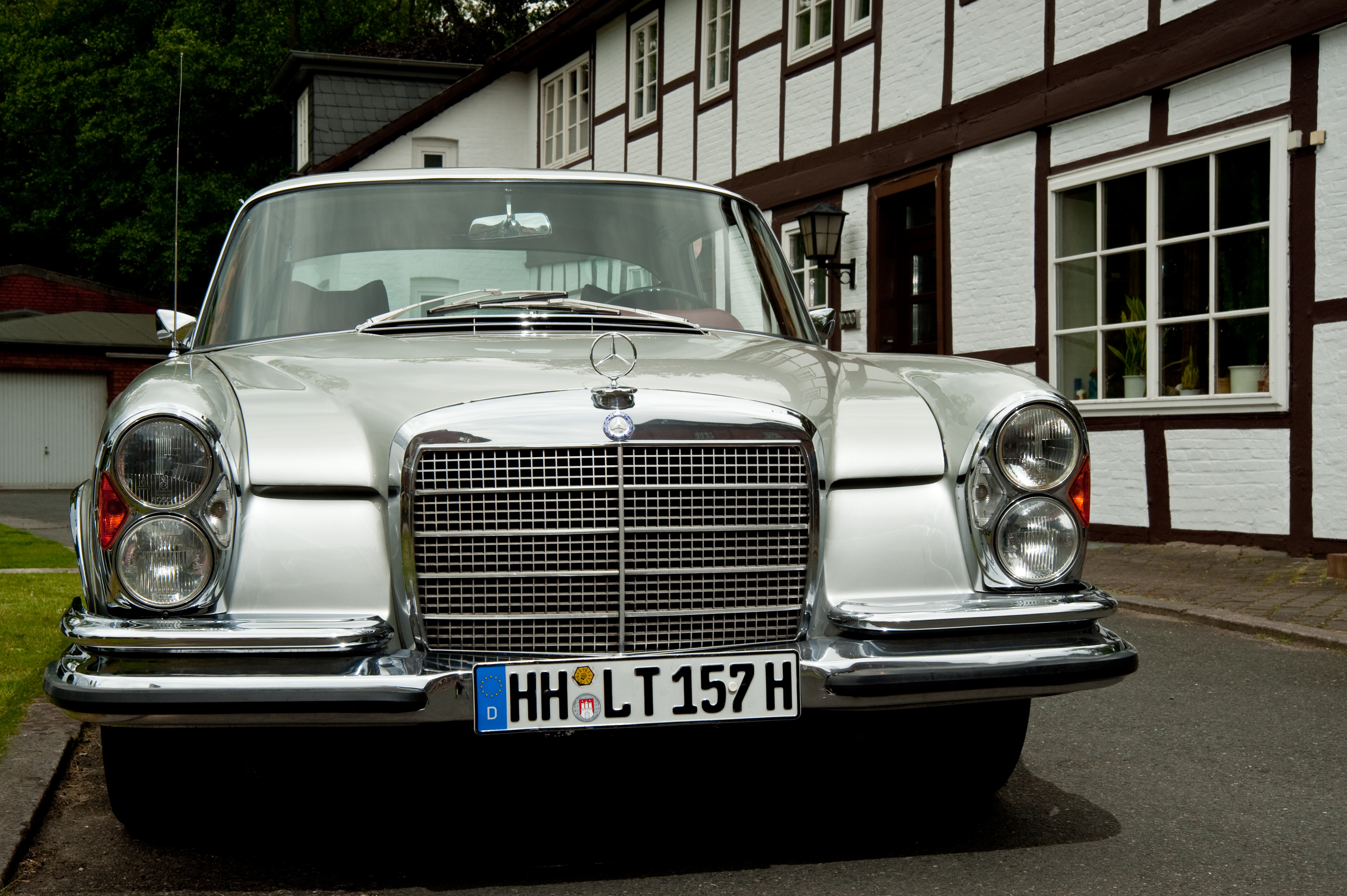 Mercedes Geschenke
 Oldtimer fahren – Ein außergewöhnliches Geschenk zum 60