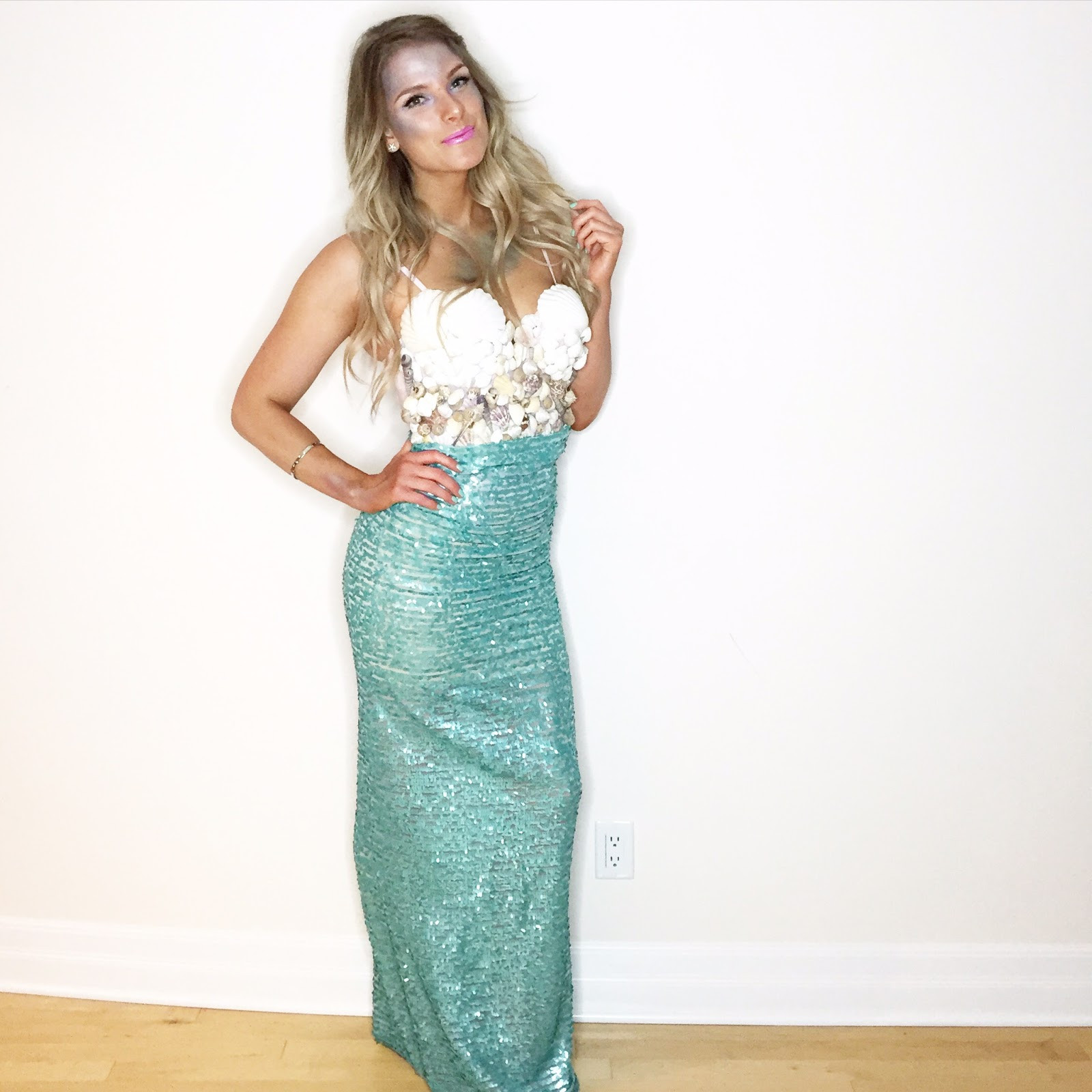 Mermaid Costume Diy
 15 Super Creative Halloween Costumes You Can DIY