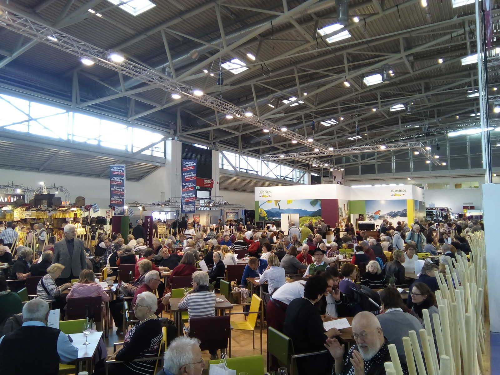 Messe Heim Und Handwerk
 München Messe "Heim und Handwerk" öffnet ihre Tore