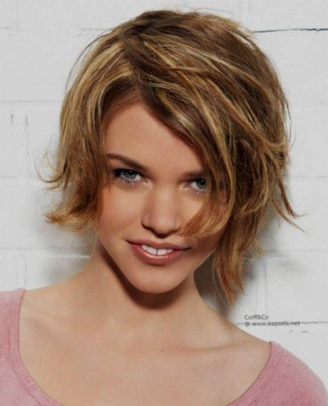 Mode Frisuren 2019
 Frisuren 2018 damen halblang gestuft