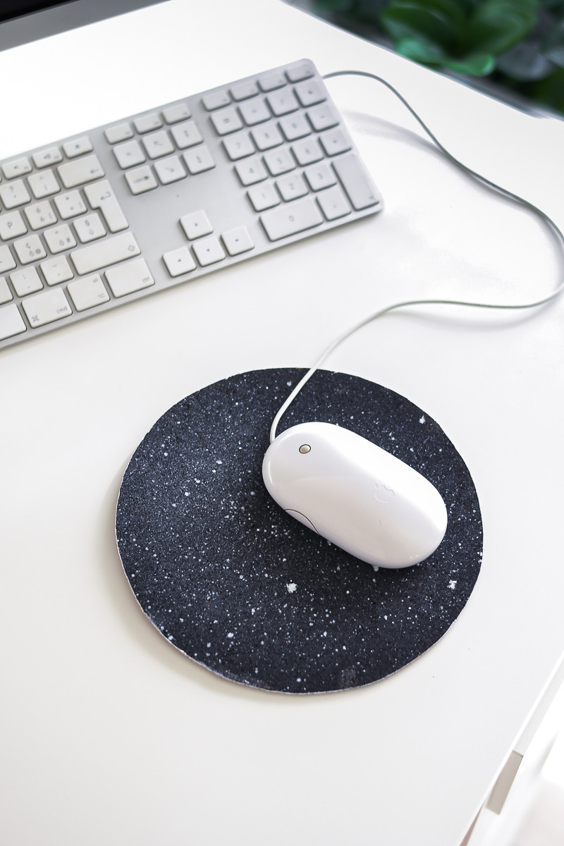 Mousepad Diy
 DIY Cosmic Trend Inspired Mousepad