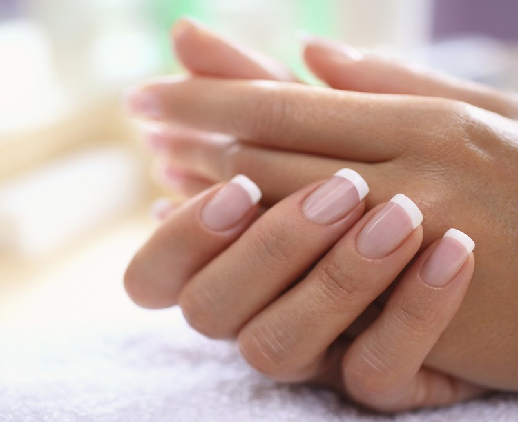 Nägel Maniküre
 Nagelpflege Tipps Gesunde Nägel mit der richtigen Pflege