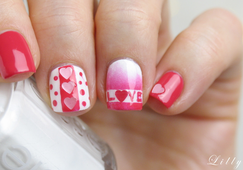 Nageldesign Anleitung
 Pinke Nägel mit Herzen VALENTINSTAG Nageldesign mit Anleitung