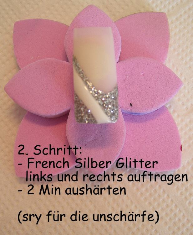 Nageldesign Anleitung Step By Step
 Bild silber glitter Weiss Silber Nageldesign Step by