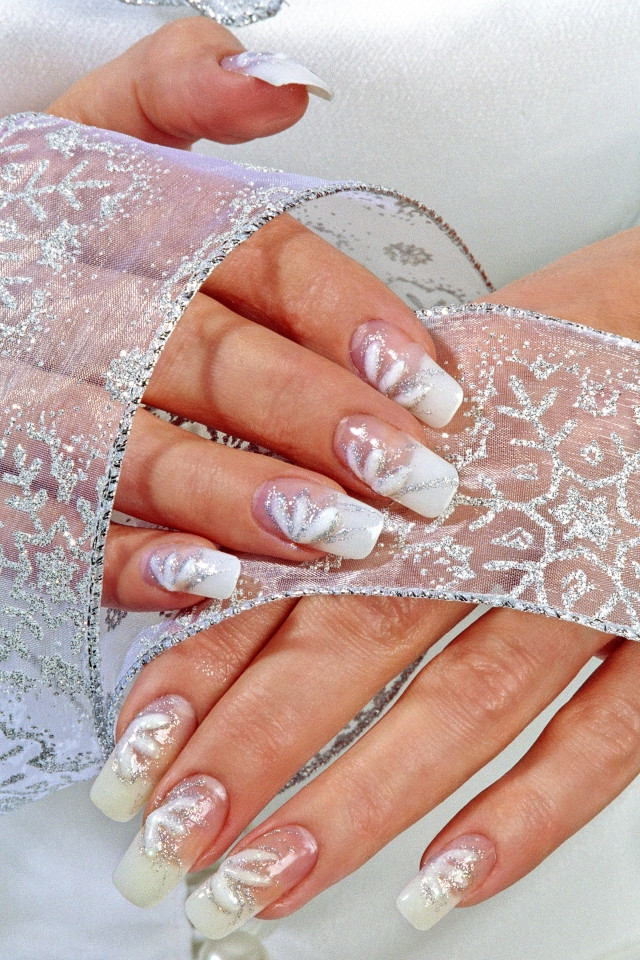 Nageldesign Bilder Weiß Silber
 Hochzeitsnägel Bilder 55 Ideen für schlichte Nageldesigns