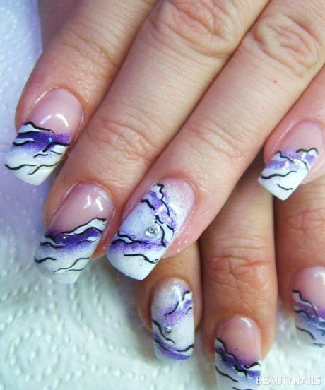 Nageldesign Blumen
 Nageldesign malen