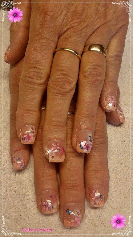 Nageldesign Chemnitz
 French Nageldesign