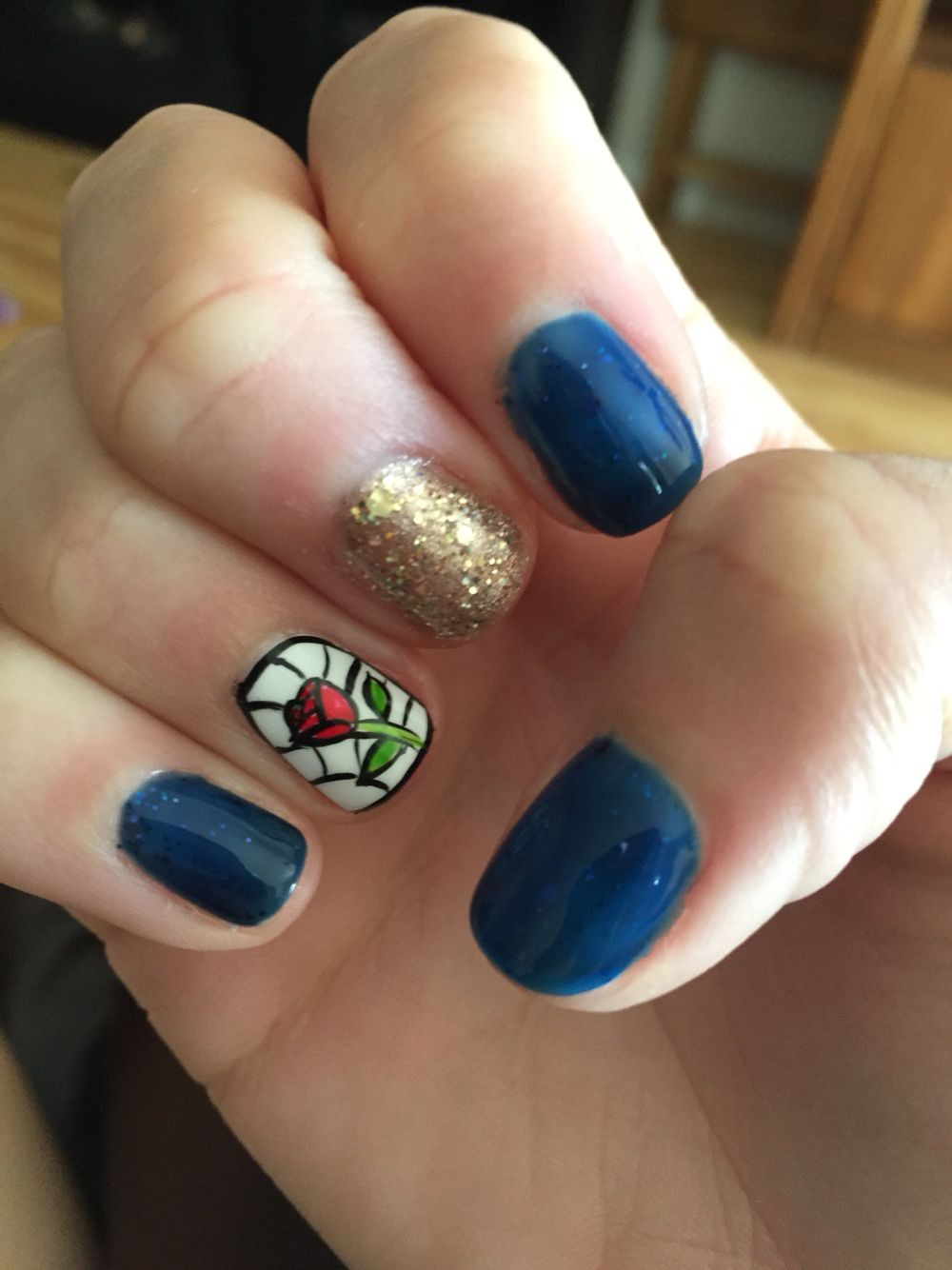 Nageldesign Disney
 Die besten 25 Beauty and the beast nails Ideen auf