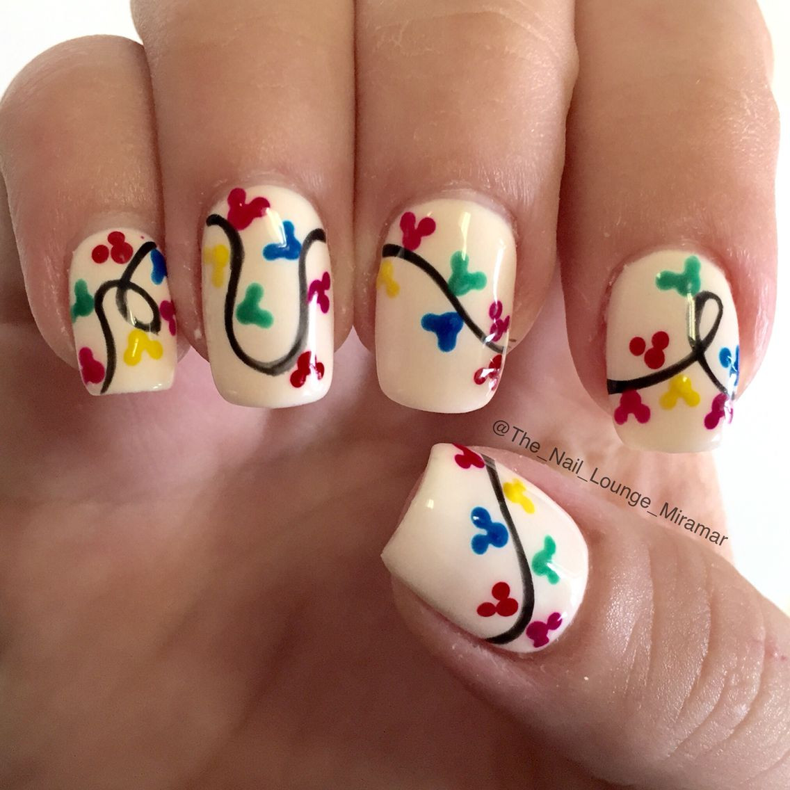 Nageldesign Disney
 Mickeys Very Merry Christmas party nail art design