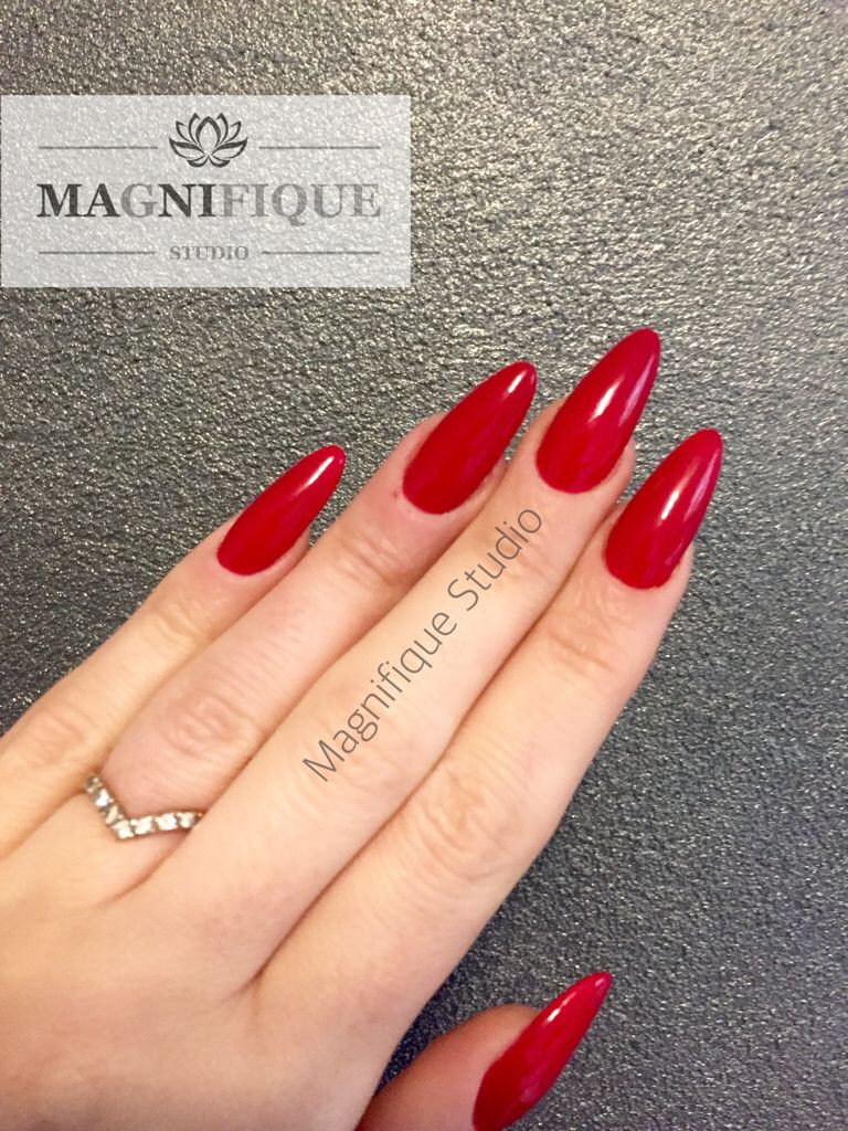 Nageldesign Dunkelrot Matt
 Nägel rot Mandel red nails Nail Design