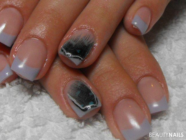 Nageldesign Feder
 feder Gelnägel