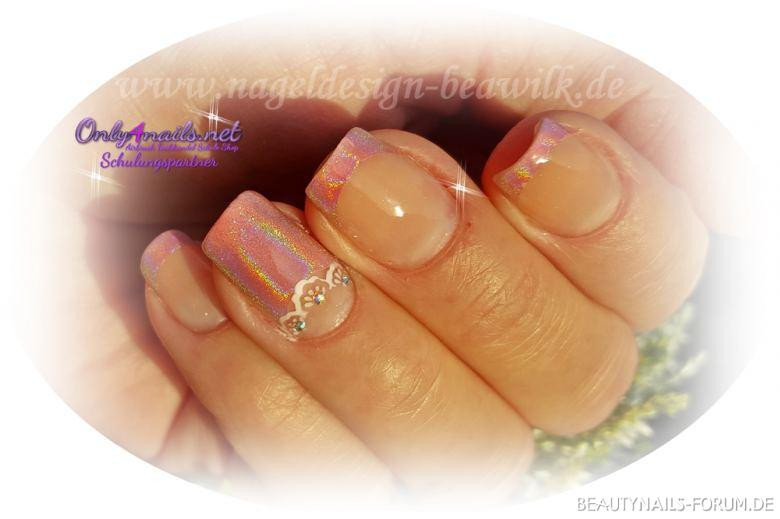 Nageldesign Forum
 Nageldesign mit Hologramm in Rosa Nageldesign